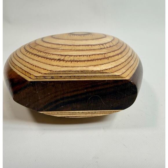 MCM Handmade Laminated Wood Minimalist Sculptural Vase Signed H. Süpola - Picture 7 of 11